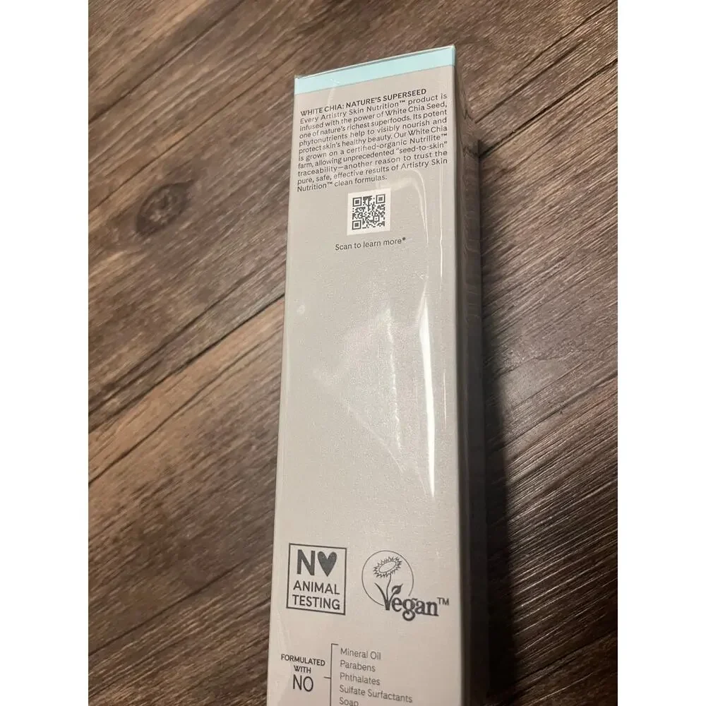 Artistry Skin Nutrition Hydrating Mousse Cleanser Vegan 145ml NIB White Chia